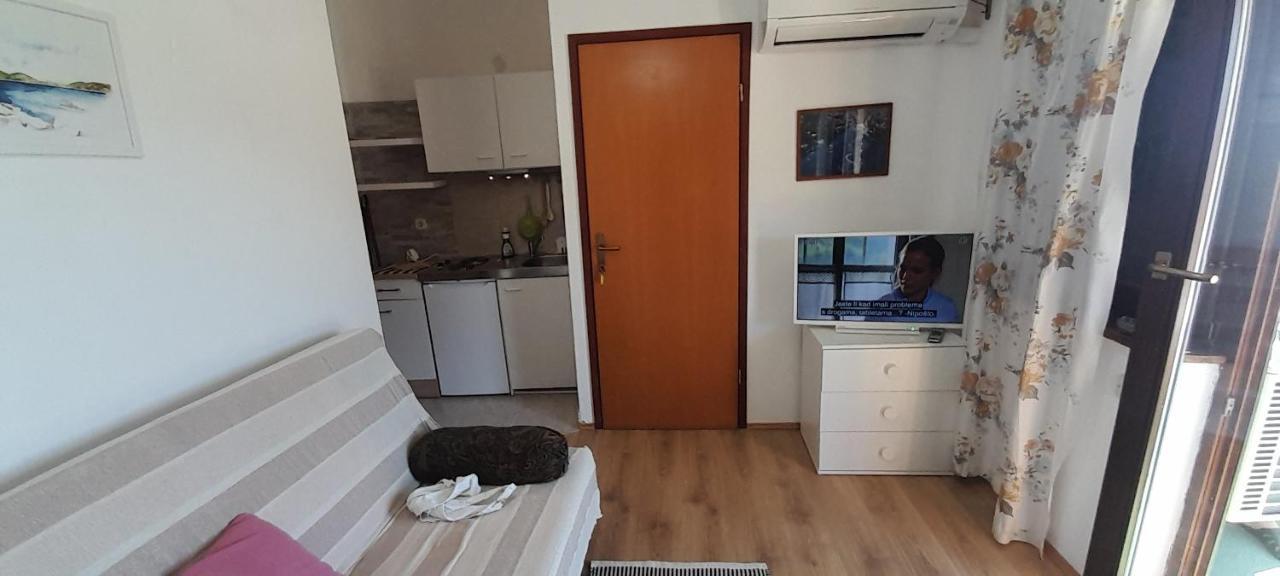 Vala Apartment Bozava Ngoại thất bức ảnh